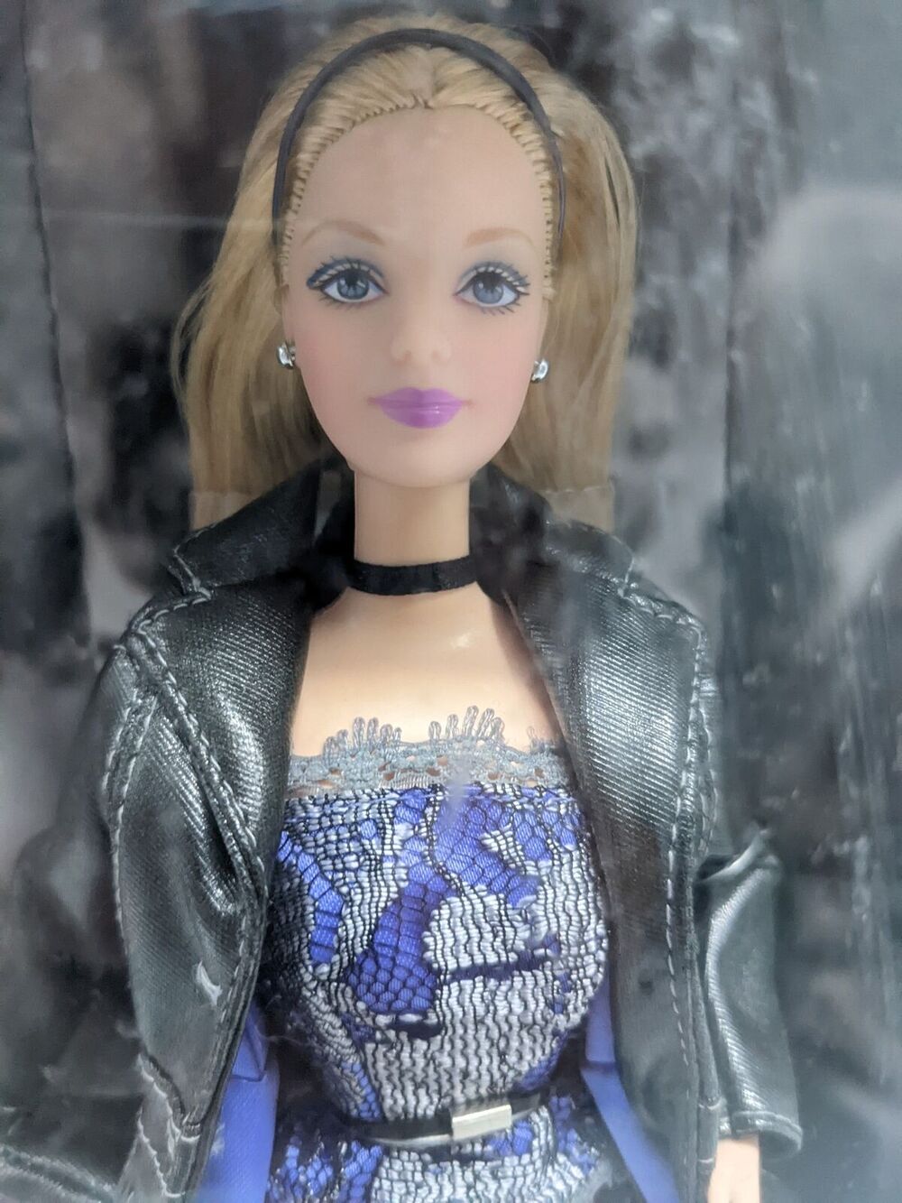 Barbie - Trend Forecaster Doll - 1999 - 22833